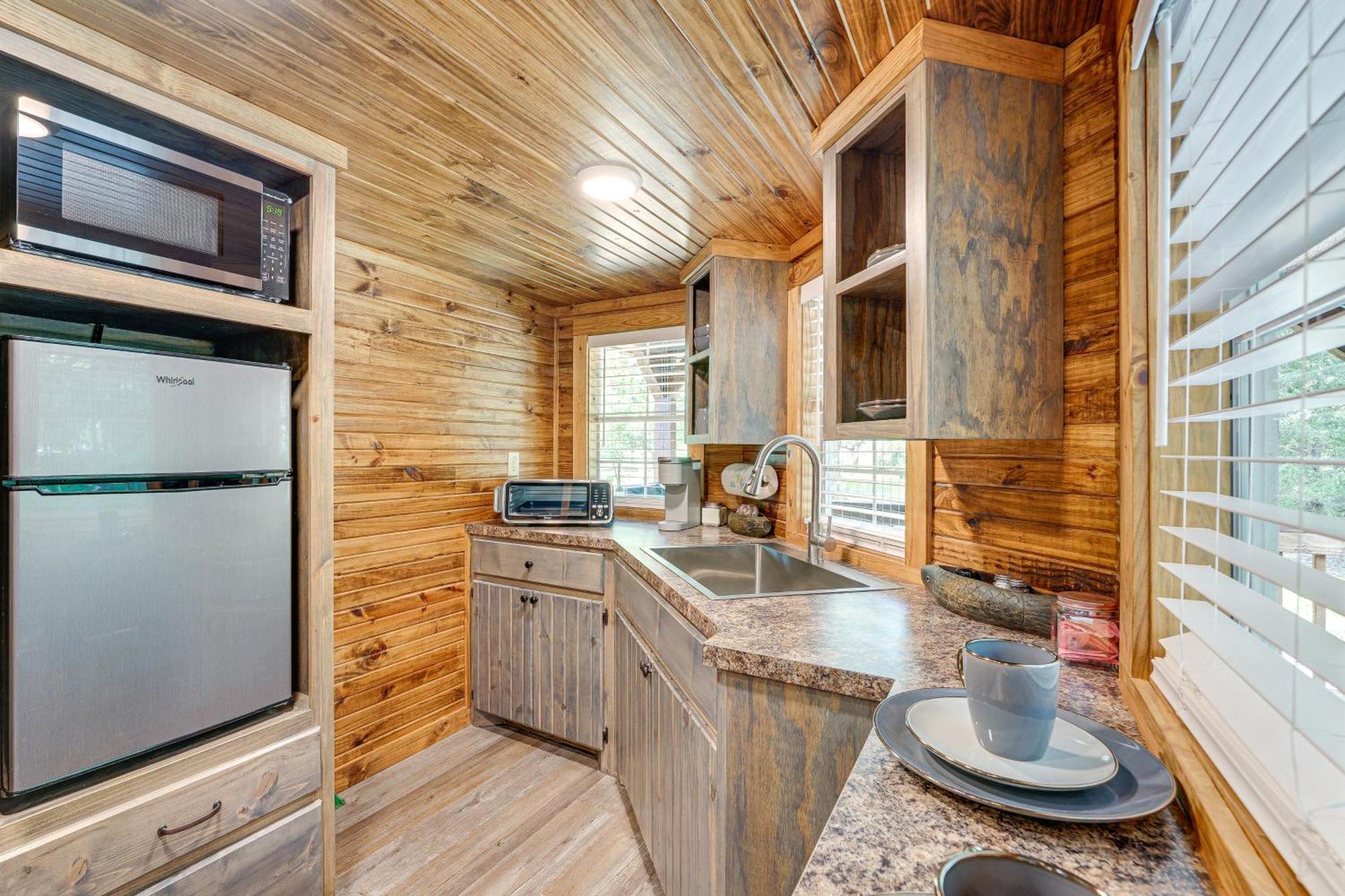 Couples Cabin In Broken Bow About 5 Mi To Downtown! Экстерьер фото